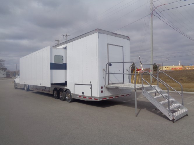 2010 Mobile Testing Clinic Trailer Picture 2b