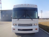 1999 Winnebago Ford Specialty Vehicle Picture 4e