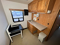 2006 Mobile Medical Clinic For Sale Picture 11e