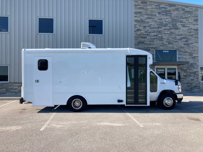 Two Exam Room Mobile Clinic Picture 1b