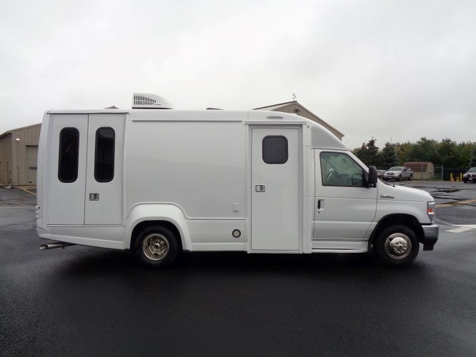 One Room Mobile Medical Clinic ADA Picture 2b