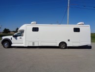 Three Room Mobile Health Unit with Wheelchair Lift Picture 12e