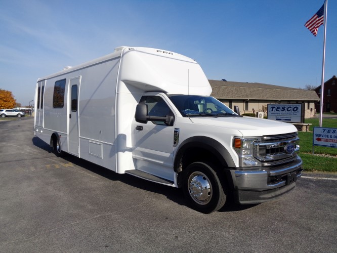 2020 Two Exam Room, Lab & Waiting Room Mobile Clinic Picture 1b