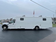 Two Room Mobile Health Unit with Wheelchair Lift Picture 3e