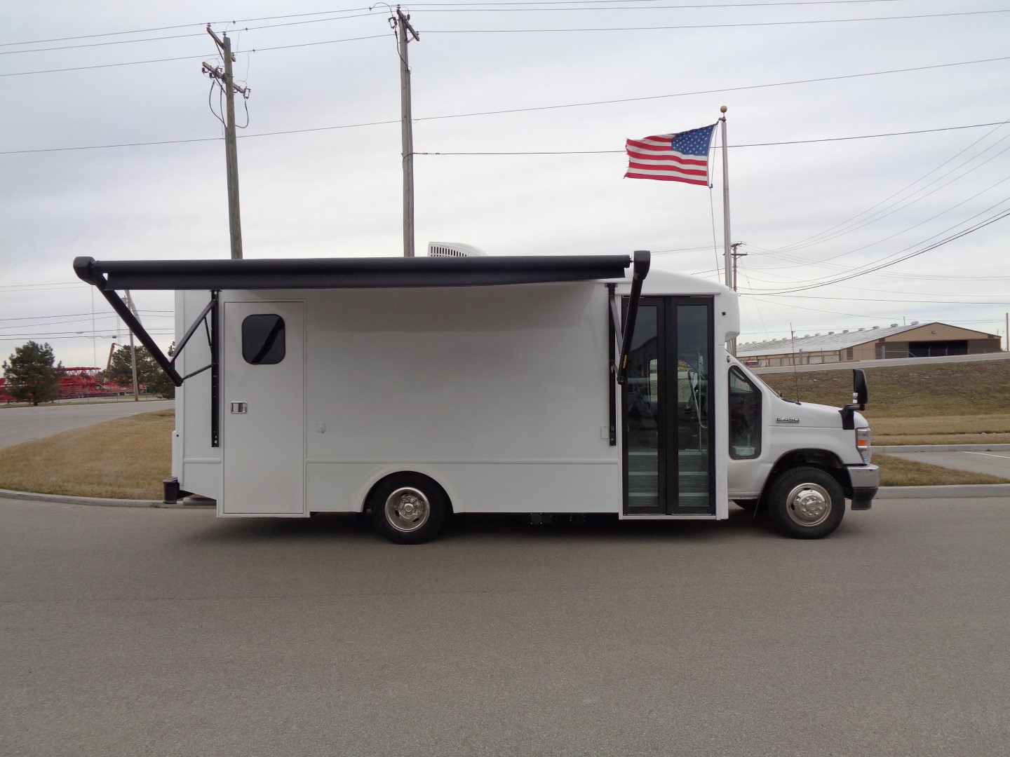 Two Exam Room Mobile Clinic Picture 2b